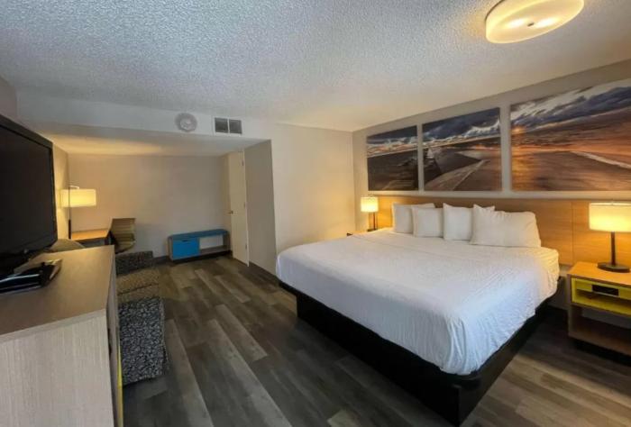 Days Inn And Suites By Wyndham Port Huron Oda fotoğraf