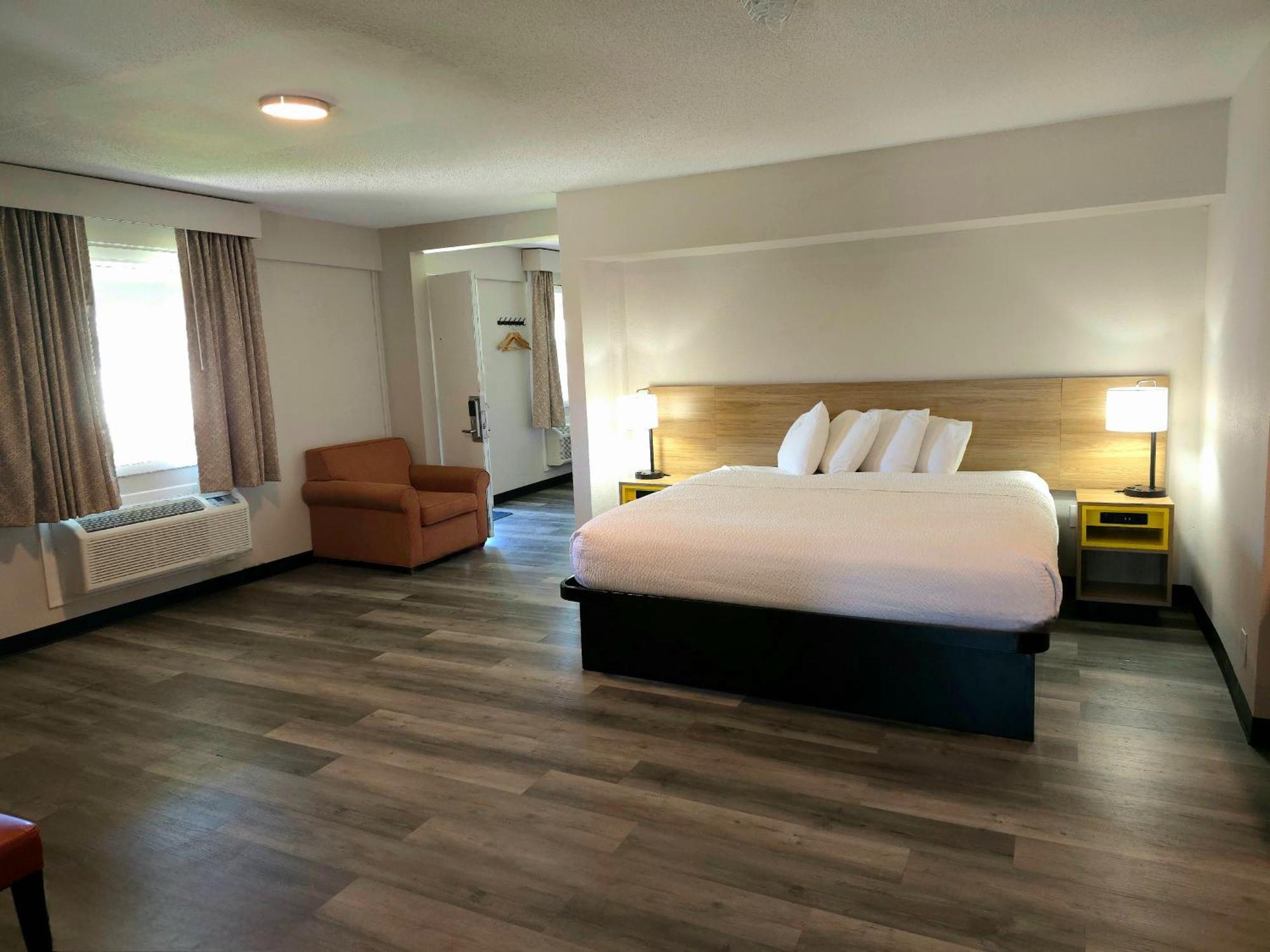 Days Inn And Suites By Wyndham Port Huron Dış mekan fotoğraf